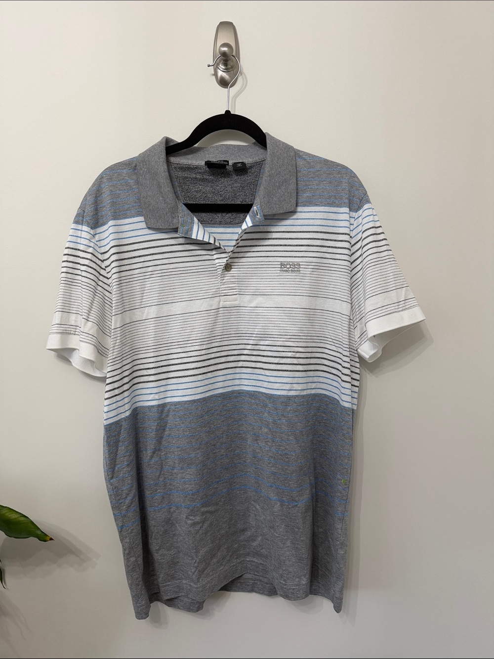 BOSS by Hugo Boss Grey, White & Light Blue Short Sleeves Striped Polo Size XL